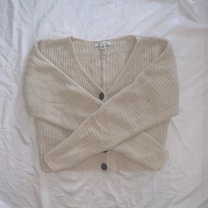Cropped AE v-neck sweater